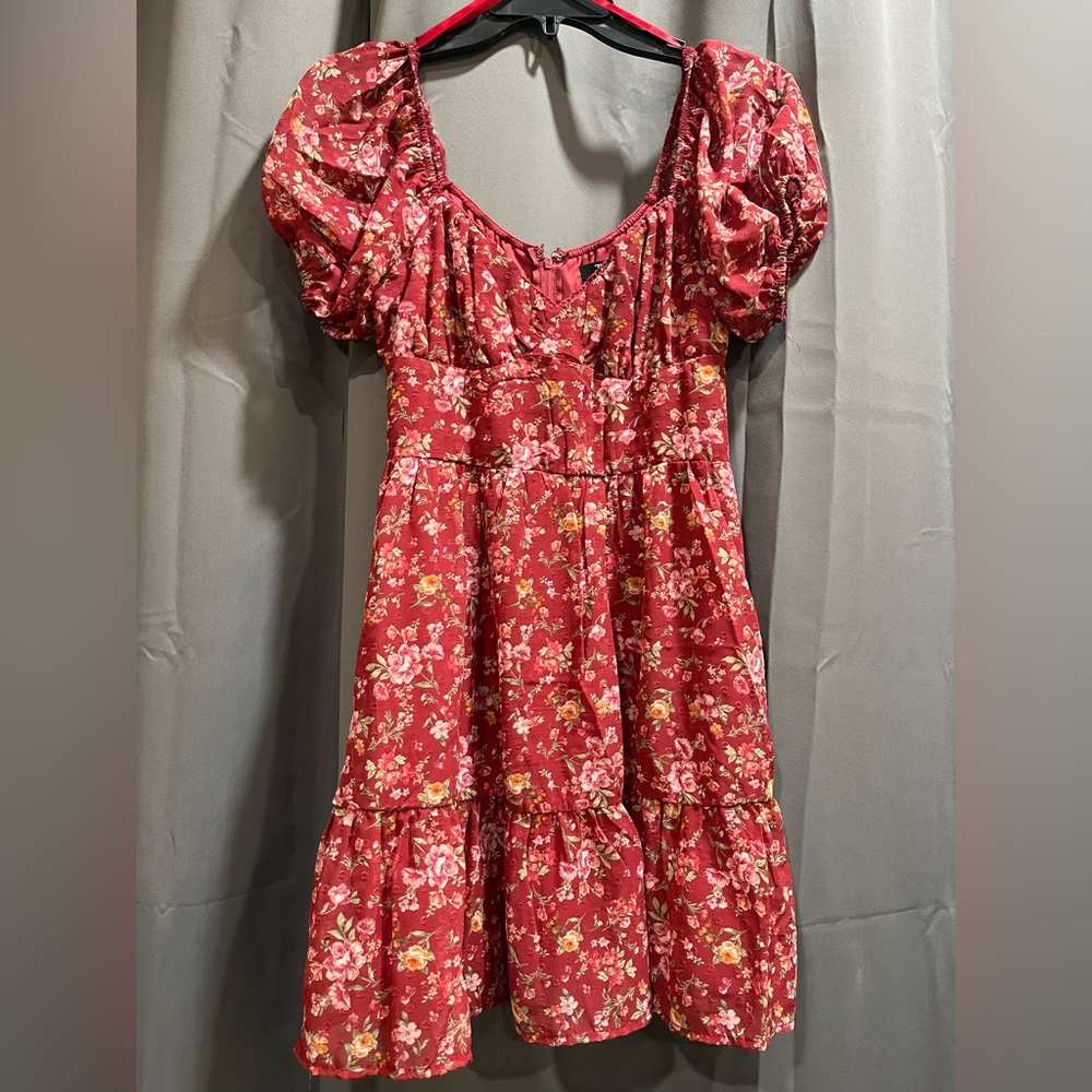 Trixxi Red Floral Puff Sleeve Dress